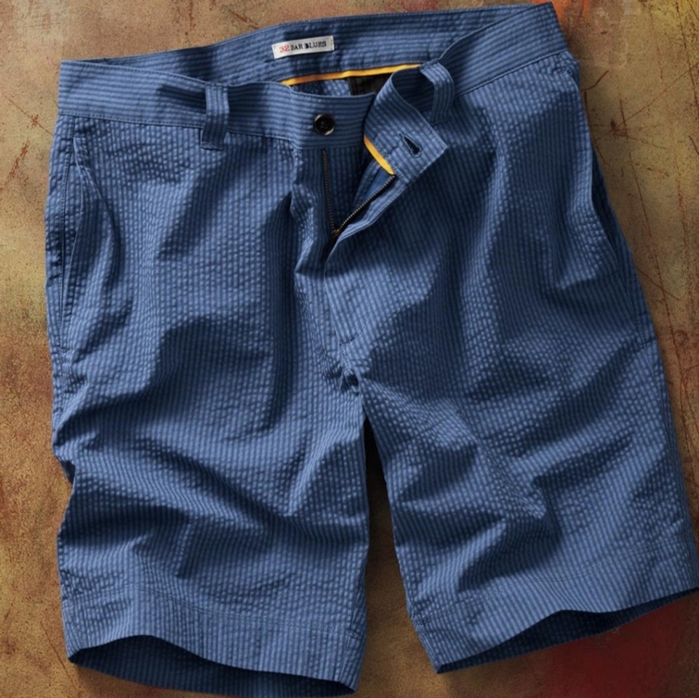 Men's Blue Seersucker Shorts, 32 Bar Blues, Size 40.